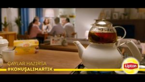 Lipton #Konuşalım Artık Etiketiyle Paylaştığı Türk Televizyon Tarihinin En Uzun ve En İlginç Reklamı